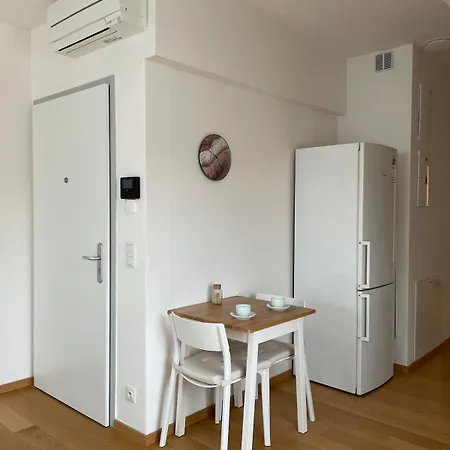 Modern Rooftop - Terrace, Coffee, Wifi Apartment Pressburg